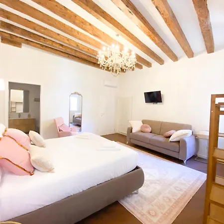 San Marco Luxury In Penzion 3*